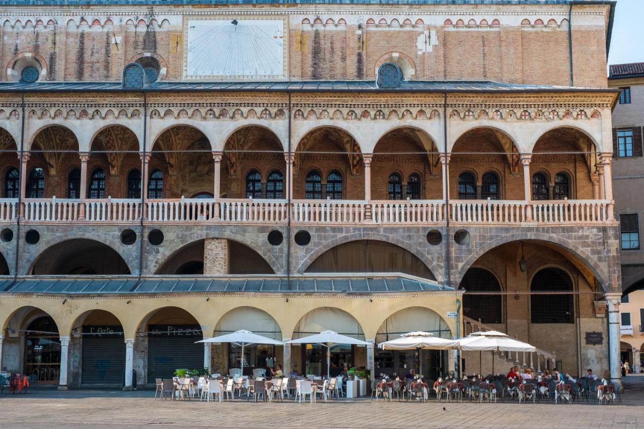 Piazza Delle Erbe Central Apartment 帕多瓦 外观 照片