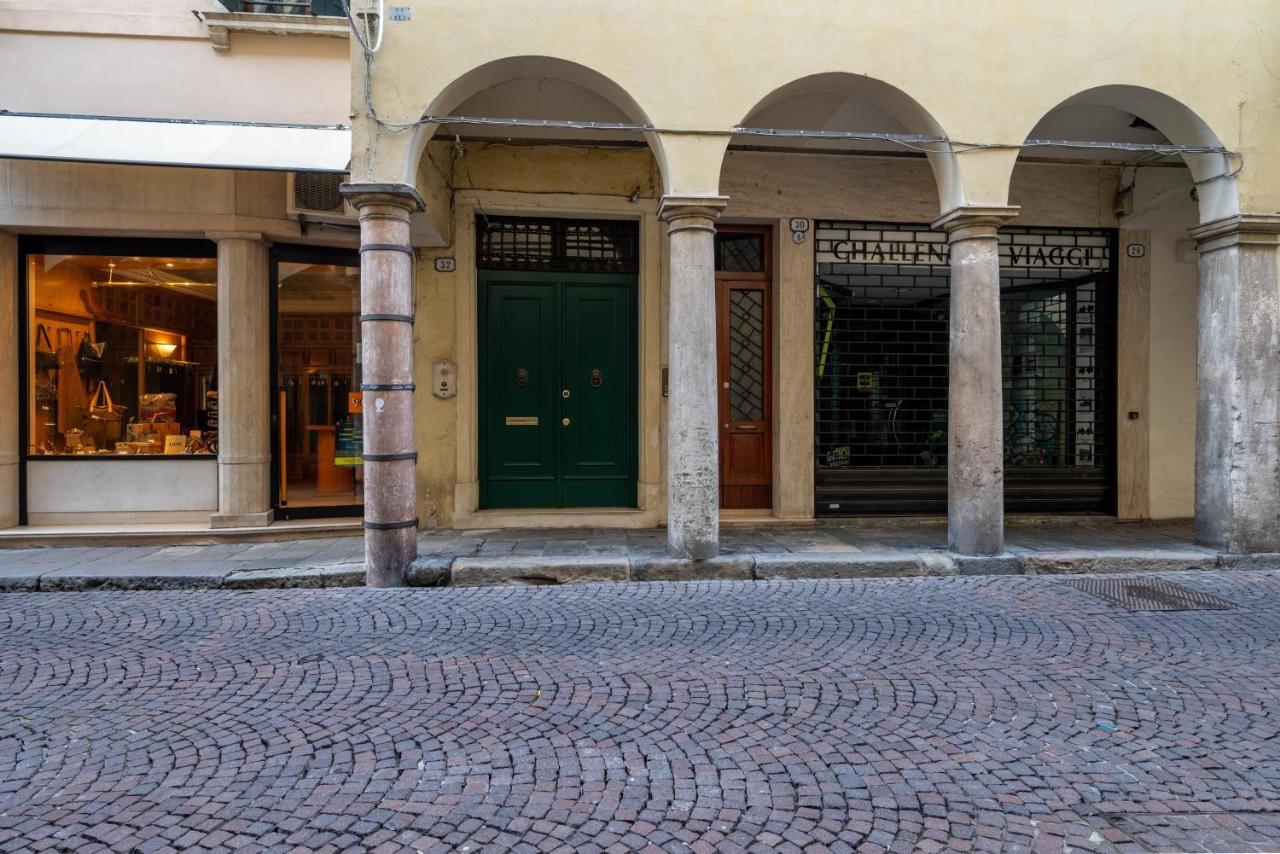 Piazza Delle Erbe Central Apartment 帕多瓦 外观 照片